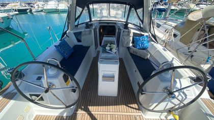 33' Beneteau 2018 Yacht For Sale